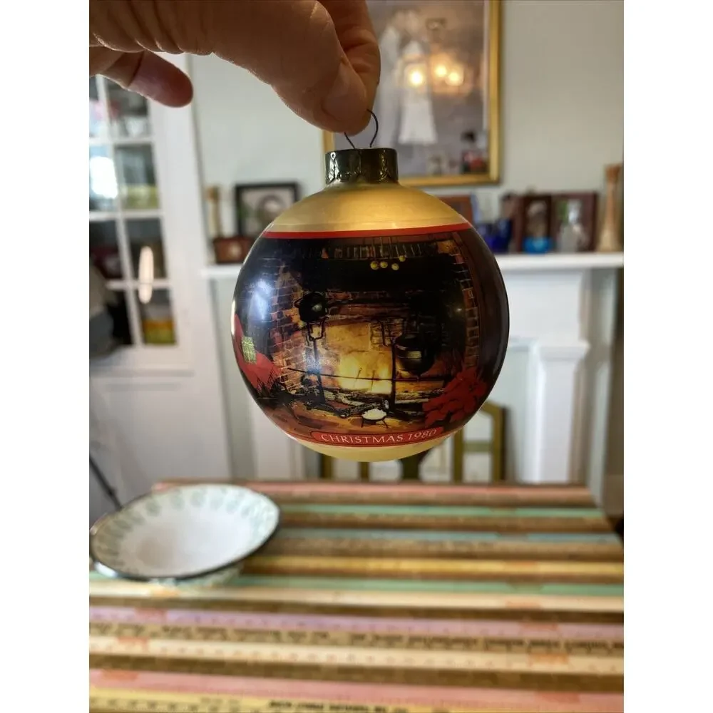 Hallmark - Christmas At Home - Glass Ball 1980 -‎ Keepsake Ornament Vintage